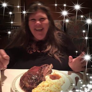 Meet your Posher, Michelle